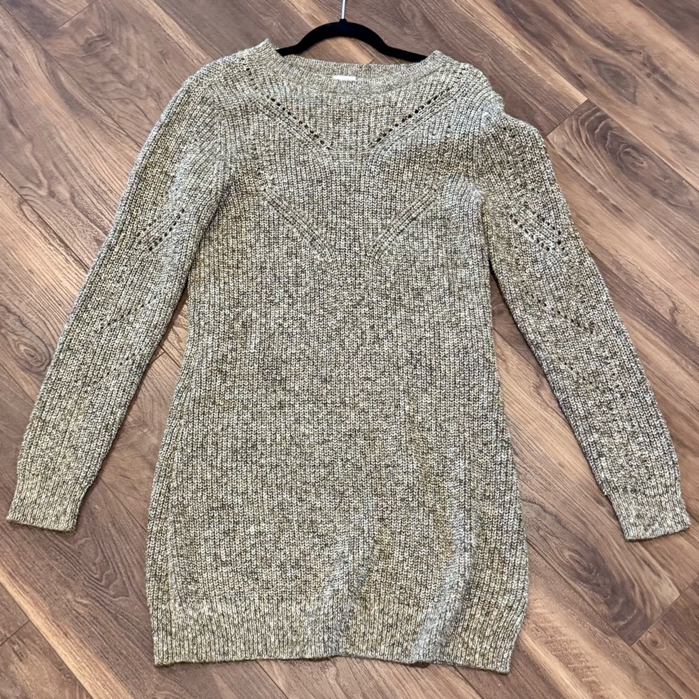 CAbi Medium Sweater Tunic Dress Artichoke Green Khaki Cozy Chunky Knot Warm